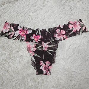 Victoria's Secret PINK Thong Panty Small